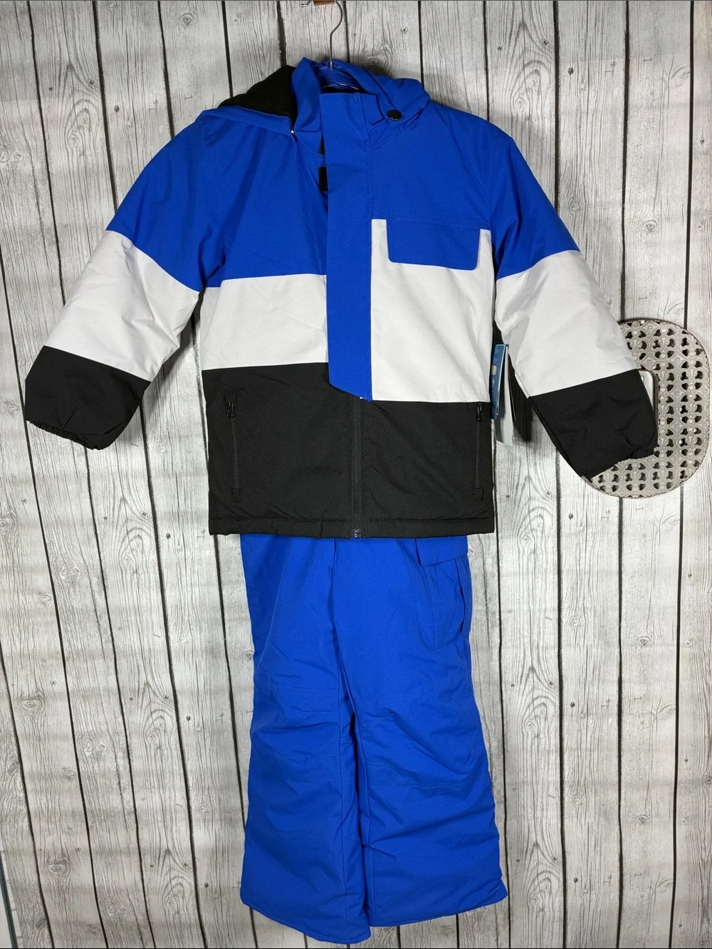 Iceburg Outerwear Blue, White & Black Ski Jacket and overalls/Pants Set